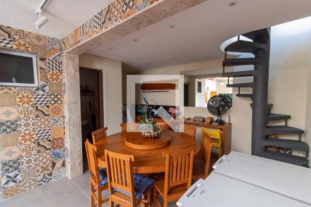 Casa à venda com 260m², 2 quartos e 2 vagasÁrea gourmet