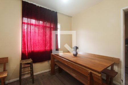 Sala de estar de casa à venda com 4 quartos, 108m² em Rubem Berta, Porto Alegre