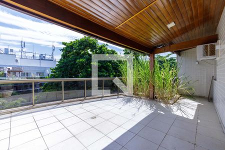 Varanda de apartamento à venda com 4 quartos, 326m² em Recreio dos Bandeirantes, Rio de Janeiro