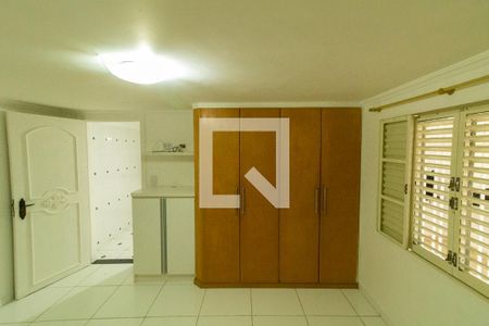 Quarto de casa para alugar com 1 quarto, 28m² em Vila Dalila, São Paulo