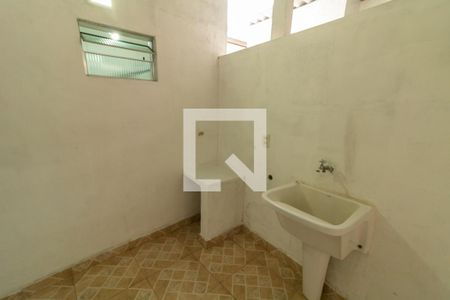 Casa para alugar com 28m², 1 quarto e sem vagaÁrea de Serviço