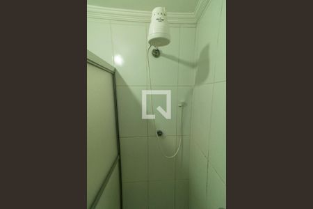 Banheiro de casa para alugar com 1 quarto, 28m² em Vila Dalila, São Paulo