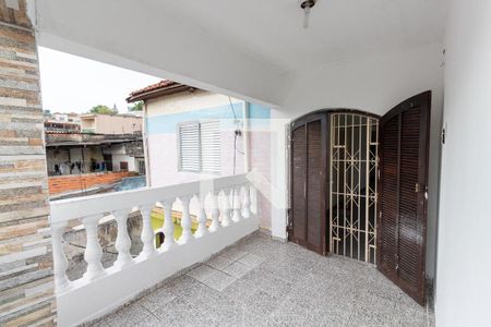 Casa para alugar com 90m², 3 quartos e sem vagaVaranda