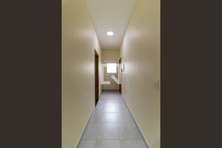 Entrada de kitnet/studio para alugar com 1 quarto, 42m² em Santa Cecilia, São Paulo