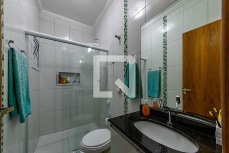 Banheiro de casa para alugar com 3 quartos, 110m² em Vila Ivone, São Paulo