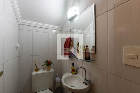 Lavabo de casa para alugar com 3 quartos, 110m² em Vila Ivone, São Paulo