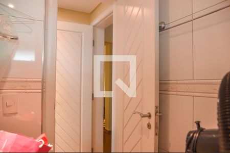 Apartamento para alugar com 242m², 4 quartos e 4 vagas Apartamento para alugar com 242m², 4 quartos e 4 vagasBanheiro da Suíte 2