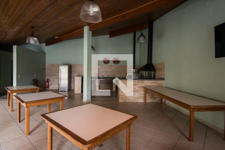 Apartamento para alugar com 242m², 4 quartos e 4 vagas Apartamento para alugar com 242m², 4 quartos e 4 vagasÁrea de Serviço