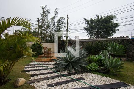 Apartamento para alugar com 242m², 4 quartos e 4 vagas Apartamento para alugar com 242m², 4 quartos e 4 vagasÁrea de Serviço