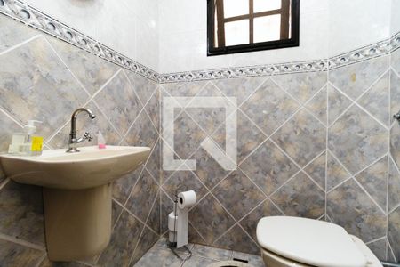 Casa à venda com 139m², 3 quartos e 2 vagasLavabo