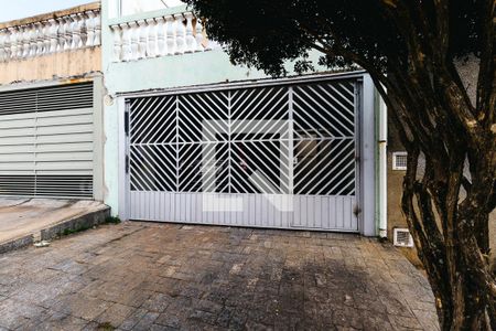 Casa à venda com 139m², 3 quartos e 2 vagasFachada