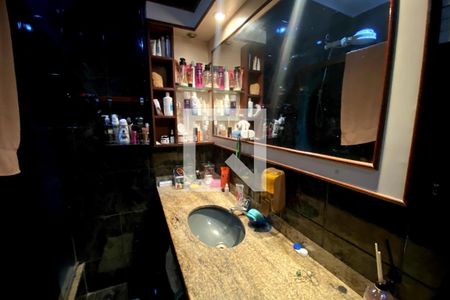 Casa para alugar com 64m², 2 quartos e sem vaga Casa para alugar com 64m², 2 quartos e sem vagaBanheiro 2