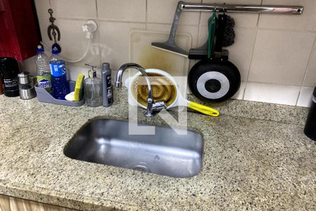 Cozinha de casa para alugar com 2 quartos, 64m² em Vila Sarapui, Duque de Caxias
