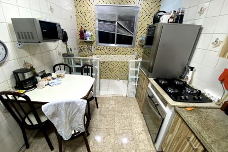 Casa para alugar com 64m², 2 quartos e sem vaga Casa para alugar com 64m², 2 quartos e sem vagaCozinha
