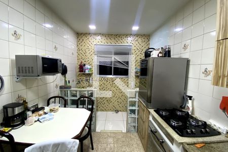 Casa para alugar com 64m², 2 quartos e sem vaga Casa para alugar com 64m², 2 quartos e sem vagaCozinha