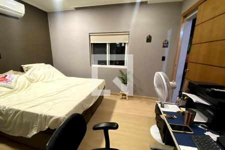 Quarto de casa para alugar com 2 quartos, 64m² em Vila Sarapui, Duque de Caxias