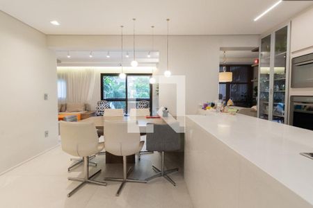 Apartamento à venda com 178m², 3 quartos e 3 vagasCozinha