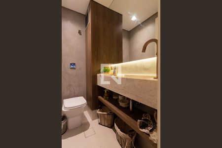 Apartamento à venda com 178m², 3 quartos e 3 vagasLavabo