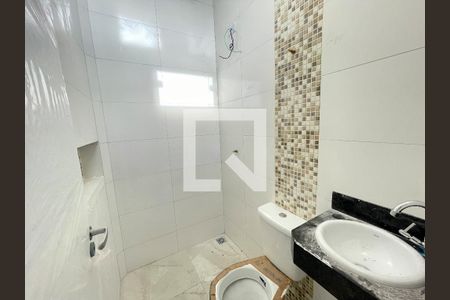 Banheiro 2 de casa à venda com 2 quartos, 124m² em Vila Cloris, Belo Horizonte