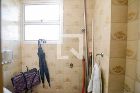 Apartamento à venda com 105m², 3 quartos e 2 vagasBanheiro de Serviço