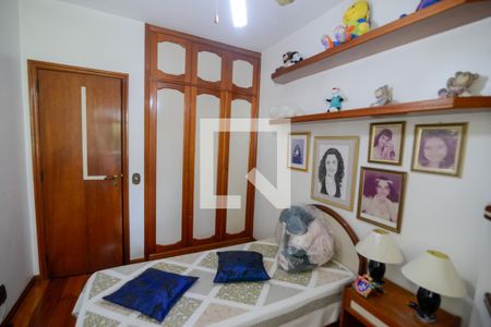 Apartamento à venda com 105m², 3 quartos e 2 vagasQuarto 2