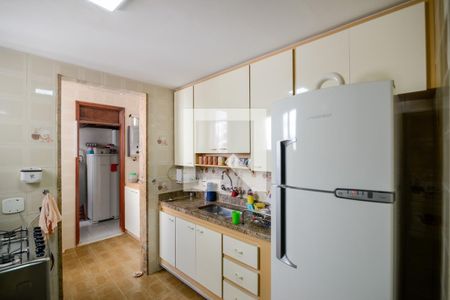 Apartamento à venda com 105m², 3 quartos e 2 vagasCozinha