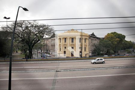 Sala Vista de apartamento para alugar com 3 quartos, 85m² em Cidade Baixa, Porto Alegre