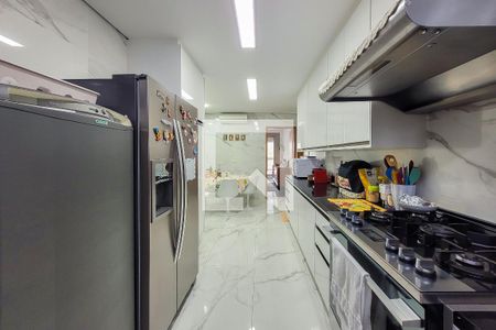 Apartamento à venda com 186m², 4 quartos e 3 vagasCozinha