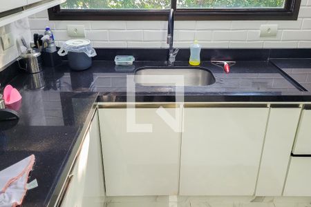 Apartamento à venda com 186m², 4 quartos e 3 vagasCozinha