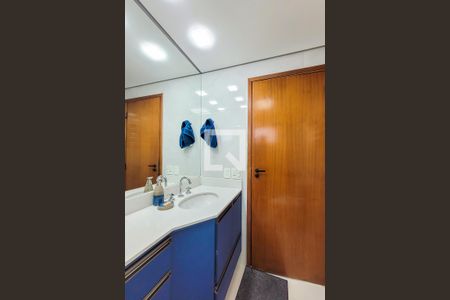 Apartamento à venda com 186m², 4 quartos e 3 vagasBanheiro Social