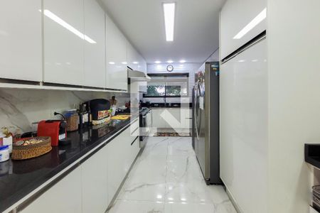 Apartamento à venda com 186m², 4 quartos e 3 vagasCozinha