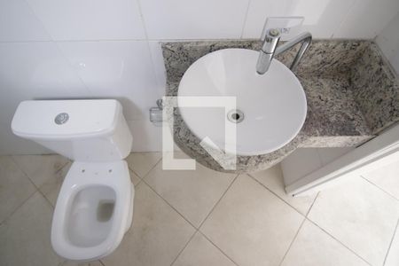 Casa à venda com 270m², 4 quartos e 5 vagasBanheiro de Serviço 2