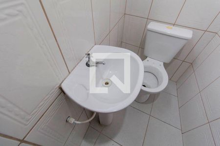 Casa à venda com 170m², 3 quartos e 2 vagasBanheiro