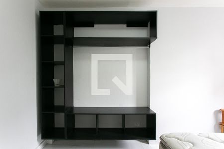 Quarto - Estante de apartamento para alugar com 1 quarto, 47m² em Sumarezinho, São Paulo