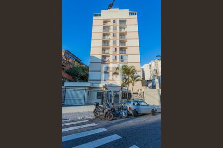 Apartamento à venda com 60m², 3 quartos e 1 vagaFachada