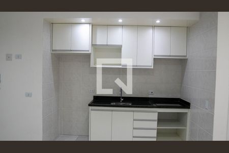 Cozinha de apartamento para alugar com 1 quarto, 36m² em Vila Granada, São Paulo