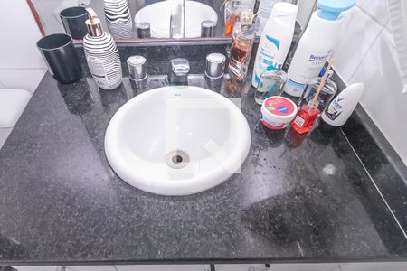 Apartamento à venda com 58m², 2 quartos e 2 vagas Apartamento à venda com 58m², 2 quartos e 2 vagasBanheiro 2