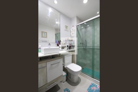 Apartamento à venda com 98m², 3 quartos e 2 vagasBanheiro da Suíte