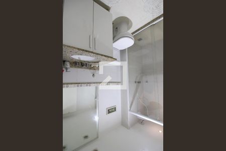 Apartamento à venda com 98m², 3 quartos e 2 vagasBanheiro Social