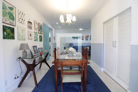 Apartamento à venda com 98m², 3 quartos e 2 vagasSala