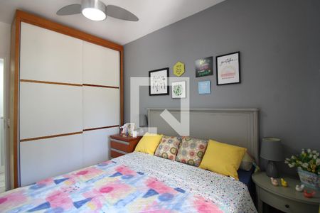 Apartamento à venda com 98m², 3 quartos e 2 vagasQuarto 2