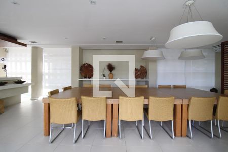 Apartamento à venda com 98m², 3 quartos e 2 vagasÁrea Comum