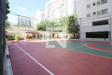 Apartamento à venda com 98m², 3 quartos e 2 vagasÁrea Comum - Quadra