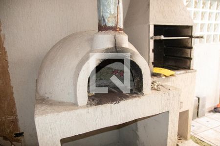 Casa à venda com 240m², 4 quartos e 2 vagasChurrasqueira