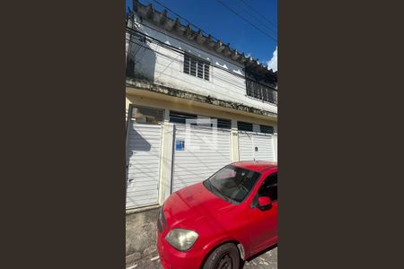 Casa à venda com 240m², 4 quartos e 2 vagasFachada