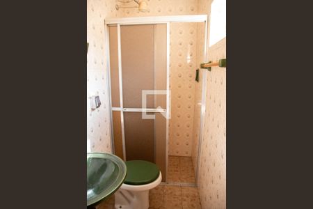 Casa à venda com 240m², 4 quartos e 2 vagasBanheiro do Quarto 1