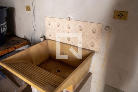 Casa à venda com 240m², 4 quartos e 2 vagasÁrea de Serviço 1