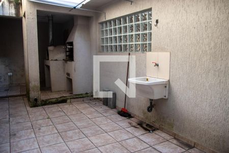 Casa à venda com 240m², 4 quartos e 2 vagasÁrea de Serviço 2