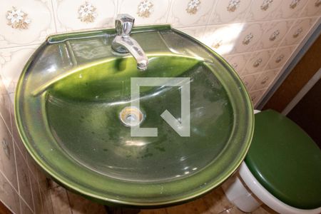 Casa à venda com 240m², 4 quartos e 2 vagasBanheiro do Quarto 1