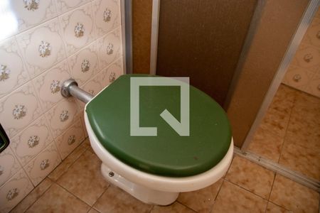 Casa à venda com 240m², 4 quartos e 2 vagasBanheiro do Quarto 1